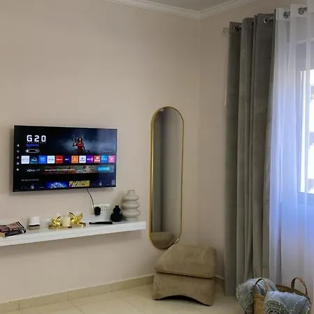 Διαμέρισμα Deluxe *